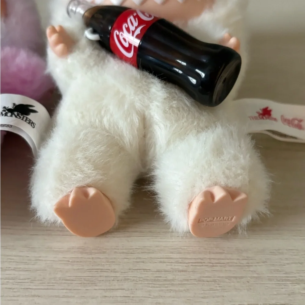 Authentic POP MART Labubu - Picture 5 of 7